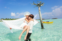 Maldives Wedding photography Overseas travel Honeymoon travel Island wedding photos