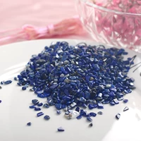 Выбранный зеленый камень раздавливание 100 граммов