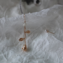 Month to month with sound Versailles Rose 925 silver Gilded Ear Nail Asymmetrical Design Sensation Butterfly Beeardrop Gift Woman