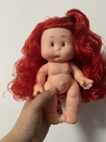 Случайная красная одежда