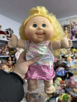 Ярко-желтый