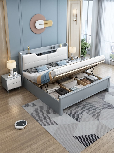 Северная мягкая кровать современная простая двойная двойная мастерская кровать 1,8 метра 1,5 кроватью ночной светлый ночной заряд