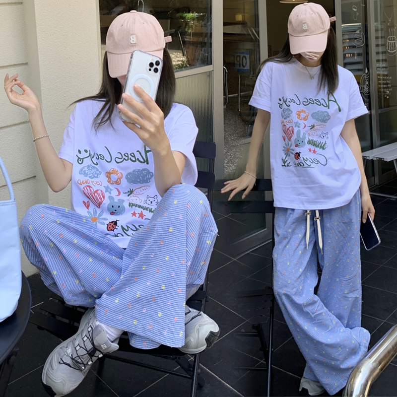 Maternity Suit 2025 Fashionable Versatile Summer Short-Sleeved Rainbow Embroidered Strapless Loose Floor-Length Pants Two-Piece Set Maternity Suit 2025 Fashionable Versatile Summer Short-Sleeved Rainbow Embroidered Strapless Loose Floor-Length Pants Two-Piece Set