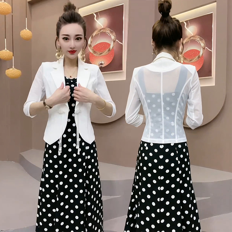 2026 Spring New Fashionable and Elegant Thin Mesh Patchwork Blazer with Vintage Button Closure Short Blazer Top 2026 Spring New Fashionable and Elegant Thin Mesh Patchwork Blazer with Vintage Button Closure Short Blazer Top