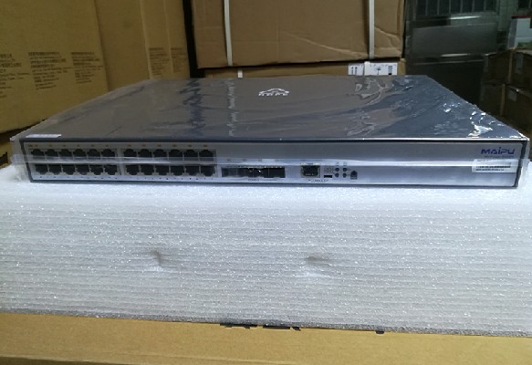 The MM4220-28TC-AC SM4220-52TC-AC aggregates dual power supplies for a full Gigabit switch