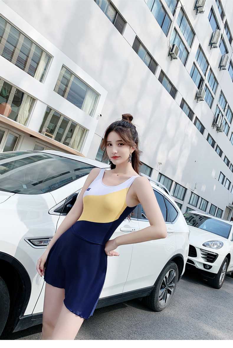 Bộ đồ tắm suối nước nóng 2019 mới chuyên nghiệp đồ bơi nữ bảo thủ dính liền với áo tắm che kín bụng là học sinh mùa đông gầy - Bộ đồ bơi One Piece đồ bơi 1 mảnh kín đáo