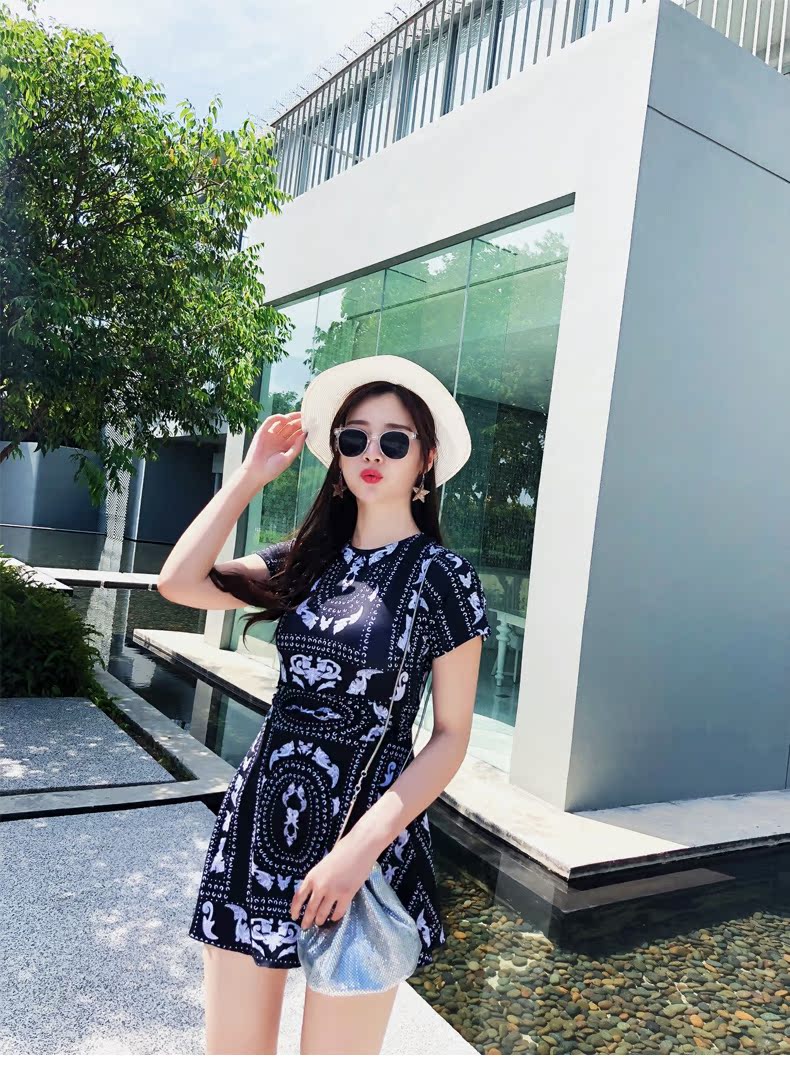Bộ đồ tắm cho nữ nóng bỏng mùa xuân 2018 mới to béo cỡ lớn mm đã mỏng 200 kg che bụng học sinh bảo thủ Xiêm - Bộ đồ bơi One Piece đồ bơi liền thân nữ