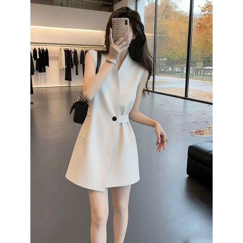 Korean Style Petite White Thin Sleeveless Blazer Dress for Women, Summer Plus Size, Simple Commuter Style, Elegant Tank Dress Korean Style Petite White Thin Sleeveless Blazer Dress for Women, Summer Plus Size, Simple Commuter Style, Elegant Tank Dress