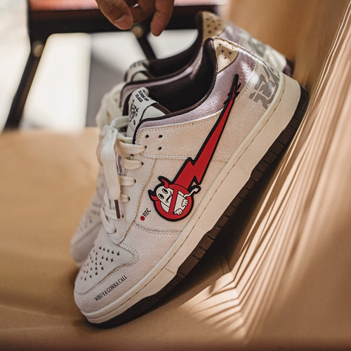 Кроссовки, небольшая дизайнерская спортивная универсальная обувь для отдыха, осенние, тренд сезона