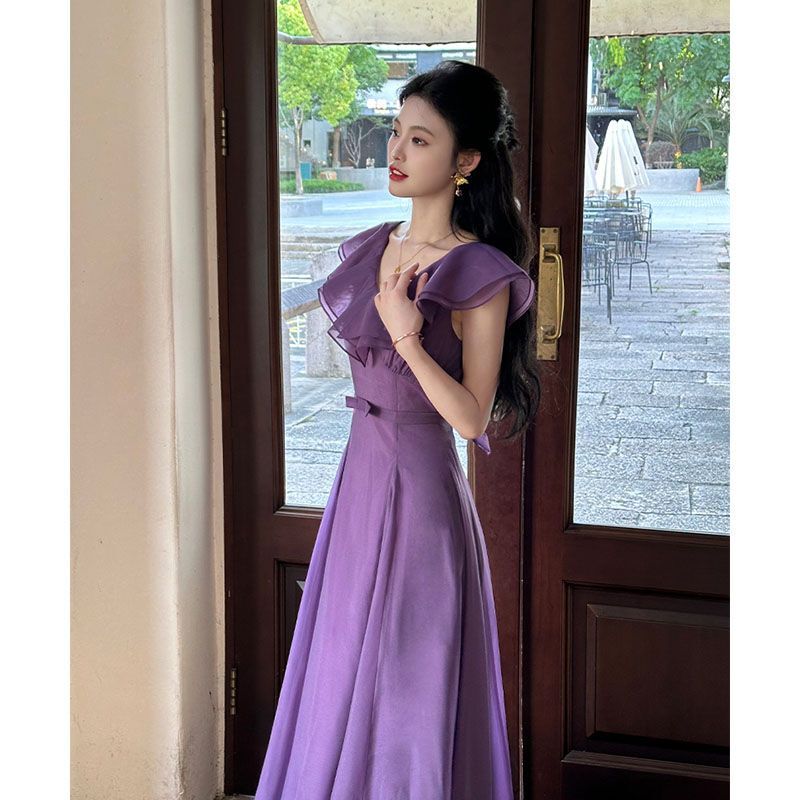 Very Beautiful Purple Dress with a Cinched Waist, French Style, Slim Fit, Long Skirt with Ruffles, Sleeveless, Light Luxury Dress
