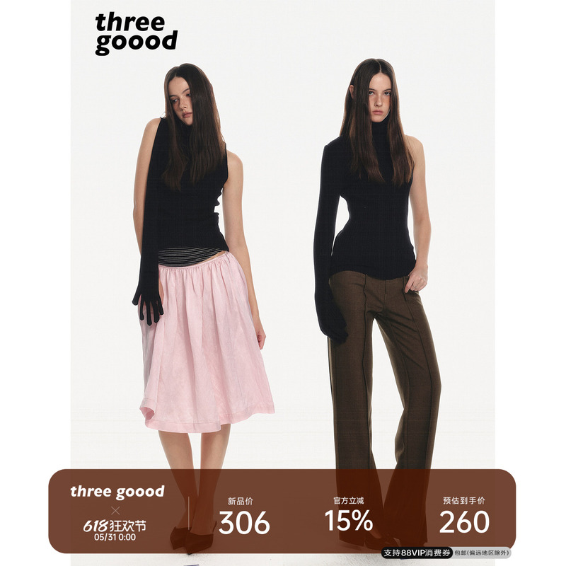 Three Goood Yin Sanji One-Shoulder Turtleneck Knit Sweater with Five-Finger Sleeves and Asymmetrical Design Top Three Goood Yin Sanji One-Shoulder Turtleneck Knit Sweater with Five-Finger Sleeves and Asymmetrical Design Top