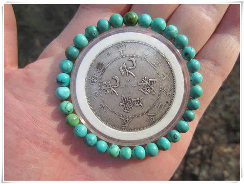 (Carefree Fairy) a fish bait green pine stone high porcelain round pearl handstring