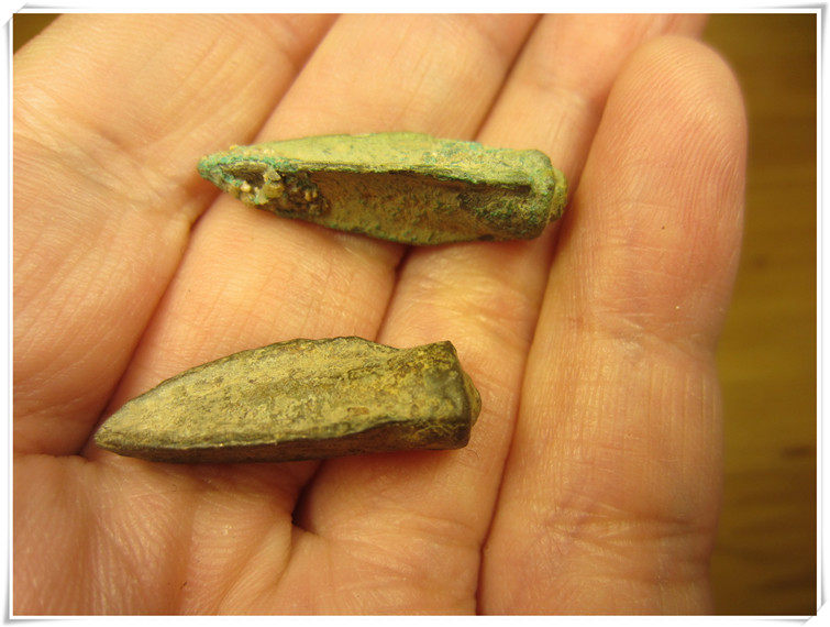 (Carefree Wonderman) Warring States bronze arrowhead perfect 1 and not old bag back