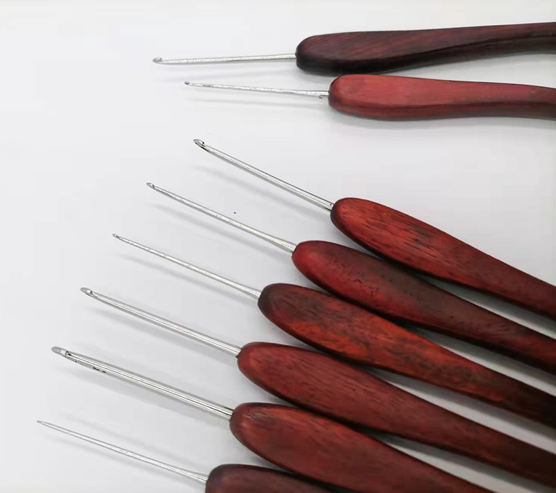 Shanghai Card Gold Lan Hook Pin Red Sandalwood Handle Hot Sell PRECIOUS COLLECTION FULL HOME HOOK WOOL LINE SWEATER NON-SLIP RED WOOD