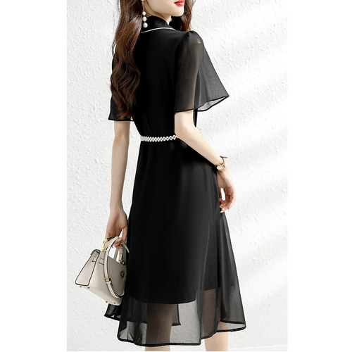 Брендовый костюм, платье, яркий броский стиль