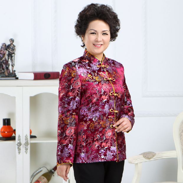 Tuổi trung niên và xuân 60 tuổi Áo mẹ tải áo cũ Quần áo bà già 70 tuổi tải áo khoác cotton nữ Tang phù hợp với áo khoác mùa đông áo khoác mỏng cho phụ nữ trung niên