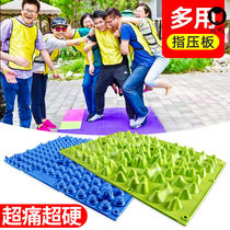 A few durian shells kneeling with punishment slippers male punishment punishment punishment special washing board bamboo shoots bamboo shoots bamboo shoots