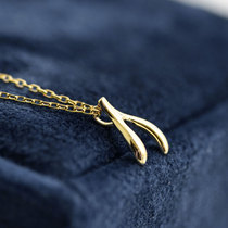 Wing｜Wish bone 18k gold plain gold clavicle chain Super beautiful lines Super cute everyday wear without picking