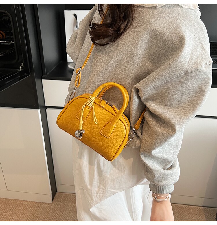 Borsa a tracolla rossa da donna, piccola borsa a secchiello tote_voghion.com
