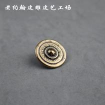Cloth buckle decorative buckle bag hardware accessories handmade leather leather 29mm retro bronze shield-shaped financial cloth buckle