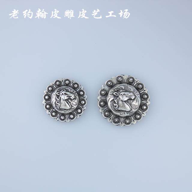 Leather Art of American Classic Silver Horse Berry Clothes Berry Closed 32mm and 38mm Plated Silver