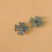 Handmade leather hardware and leather accessories handmade leather carved decorative buckle iron cross ancient silver cloth buckle