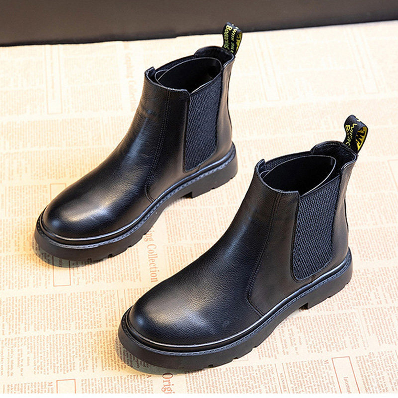 Large size Chelsea boots 41-43 feet fat winter plus velvet flat leather Martin boots small thick legs fat mm women's boots