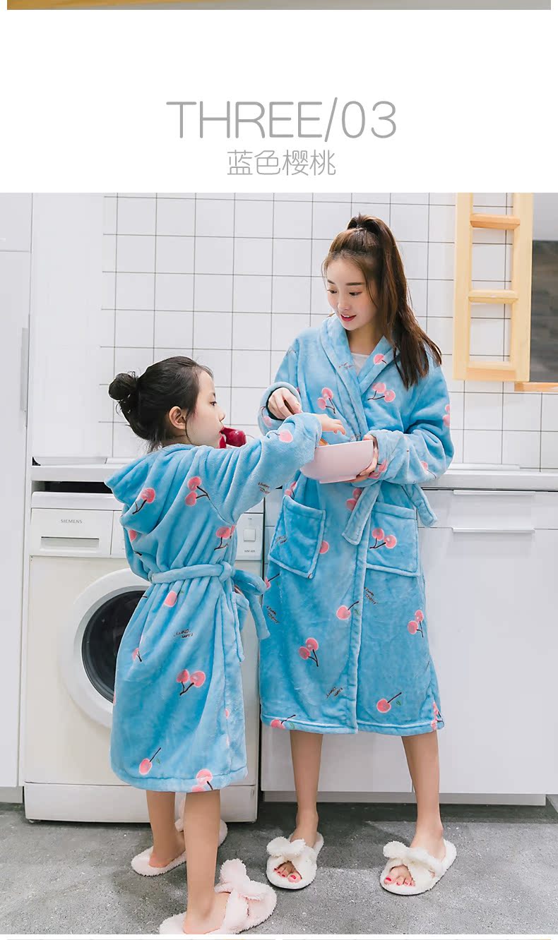 Gegemi mới dày flannel cha mẹ-con áo choàng mẹ và con gái mùa thu và mùa đông san hô lông cừu áo tắm áo tắm vay ngu