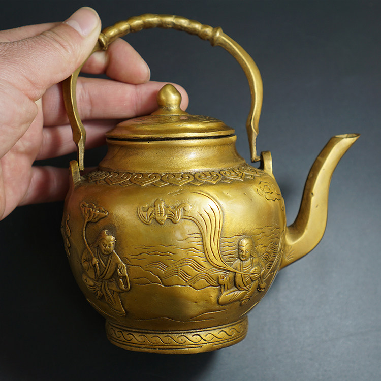 Antique and old antique copperware Brass silver-plated craft gift ornaments Dragon spit water Dragon handle pot