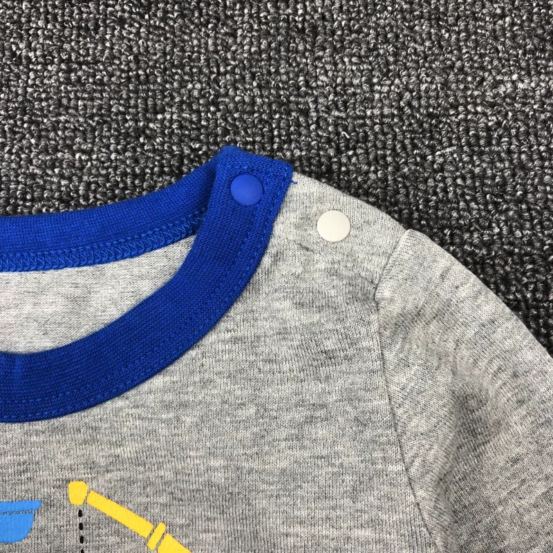 Mẫu quần áo trẻ em Nhật Bản mới dành cho trẻ em Mẫu áo thun cotton dài tay nam và nữ cho bé mùa xuân và mẫu mùa thu chạm đáy quần áo trẻ em cao cấp