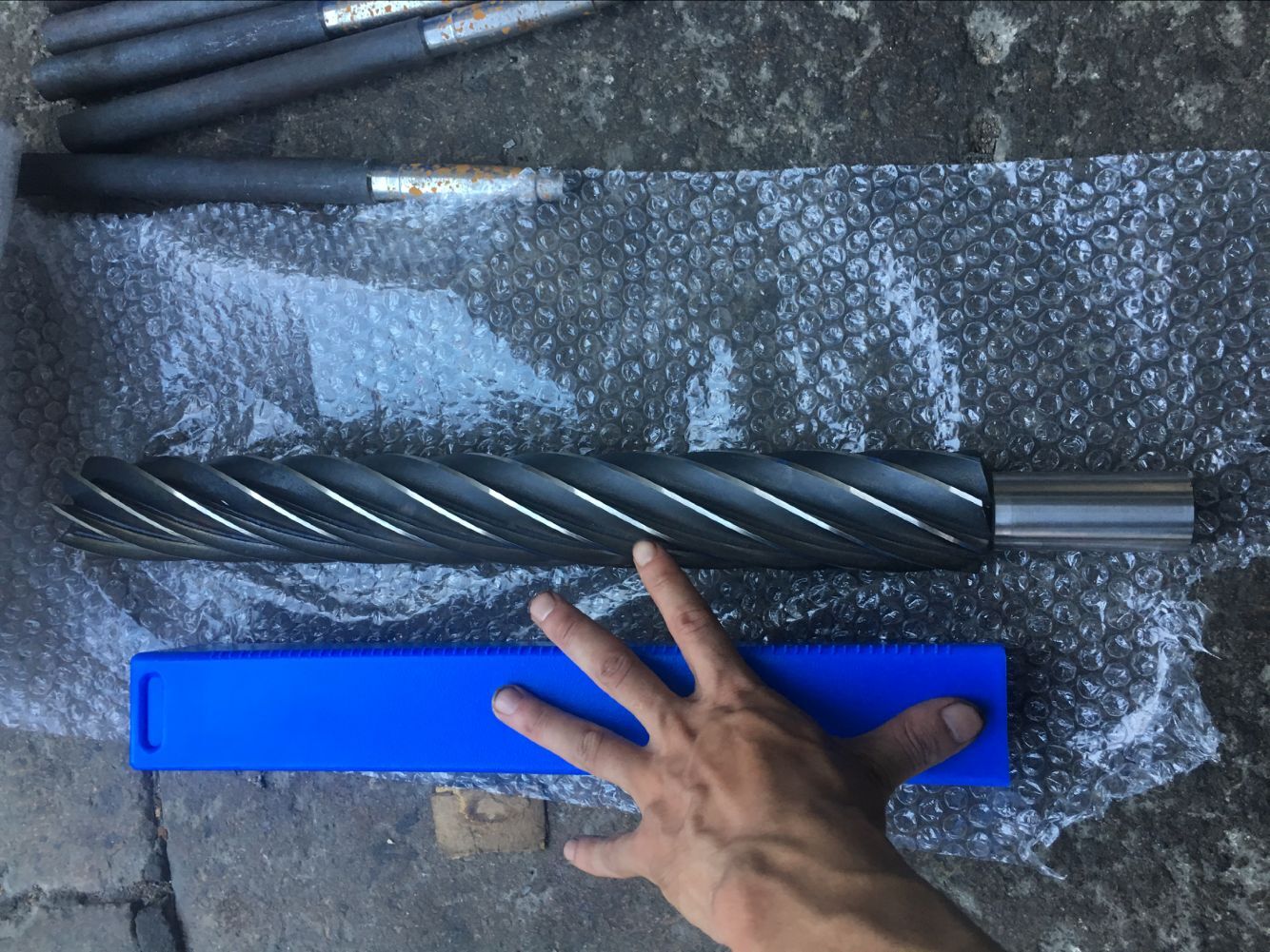 Foam milling cutter extra long milling cutter lengthened flat bottom milling four-edged six-edged 8-edged straight handle ball head 16 20 25 30 32