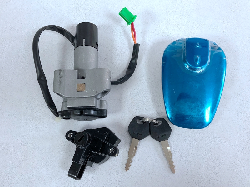 Locomotive accessories apply Suzuki Junway GSX125 QS125-3C electronic door lock oil case cover full car cover lock