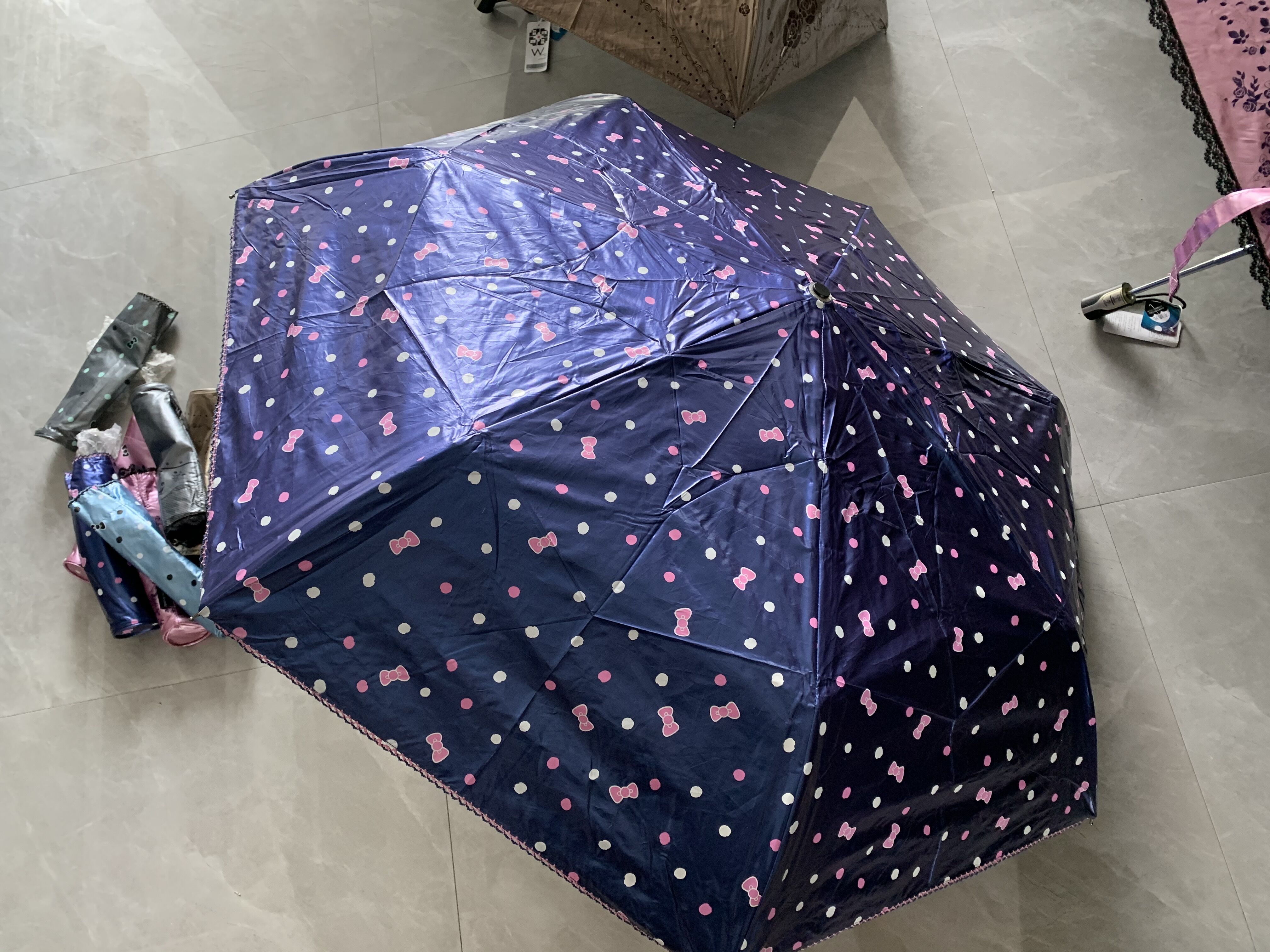Three-fold automatic umbrella worth starting with Japanese black glue clear and rain dual-use automatic umbrella