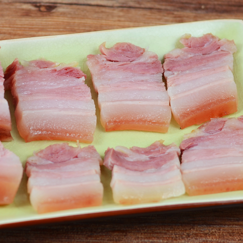 Marinated with fresh salted meat cleverish braised with wind meat to air with five floral meat pickled meat pickled meat 500 gr Shanghai wind meat