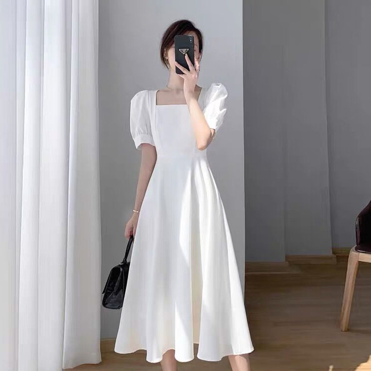 White square collar dress Women in summer 2022 new French style retro collection waist display slim temperament Herbenwind long version of skirt