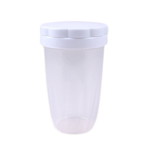 Baking plastic dusting can household flour powder powder cocoa creative Flour Drum flour sieve