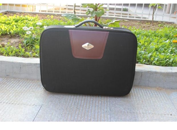 Authentic bốn cộng với vòng thép thiết bị gia dụng sửa chữa điện bộ dụng cụ điện máy tính du lịch xách tay kinh doanh vali vali supreme