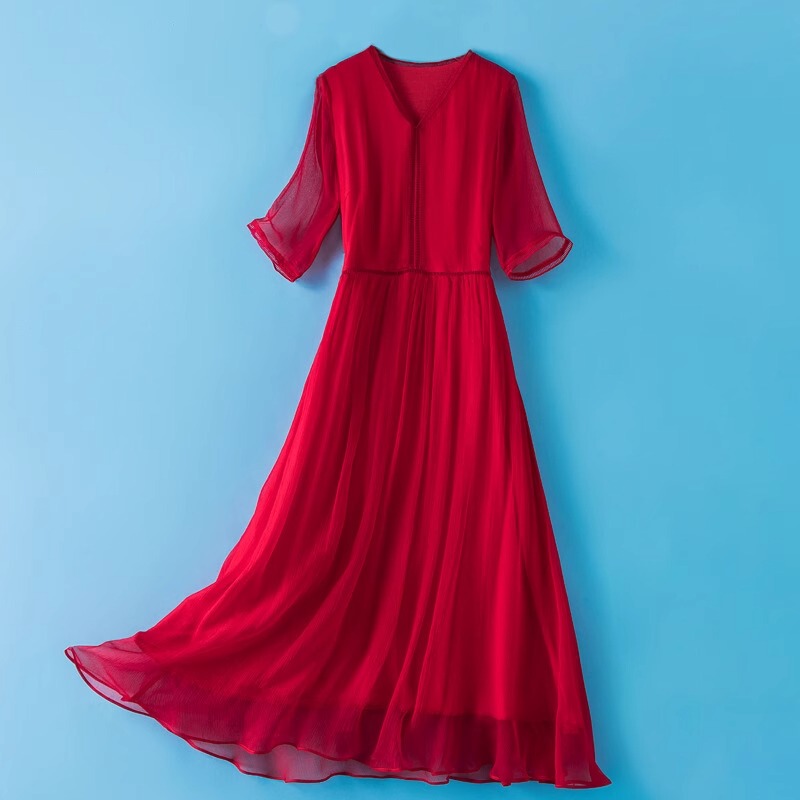 2026 New Red Mulberry Silk Dress for Women, Summer Mid-Length Silk Dress, High-End Slimming and Ethereal Long Dress