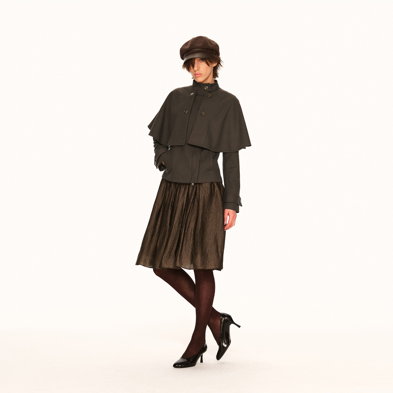 Undulate Stand-Up Collar Detachable Cape Jacket, Niche Shawl Style, Versatile Short Coat for Women in Multiple Scenarios Undulate Stand-Up Collar Detachable Cape Jacket, Niche Shawl Style, Versatile Short Coat for Women in Multiple Scenarios