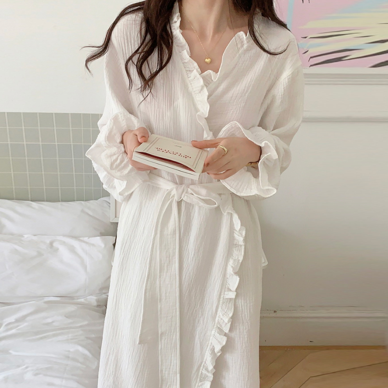 Bathrobe for Women, Long-Sleeved Pure Cotton Gauze Nightgown, Spring and Autumn Princess Palace Style White Kimono, Mid-Length Japanese-Style Pajamas