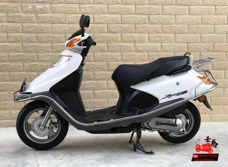 Second-hand Honda niềm vui 100cc Wuyang Công Chúa xe máy Honda scooter du lịch của phụ nữ xe nhiên liệu