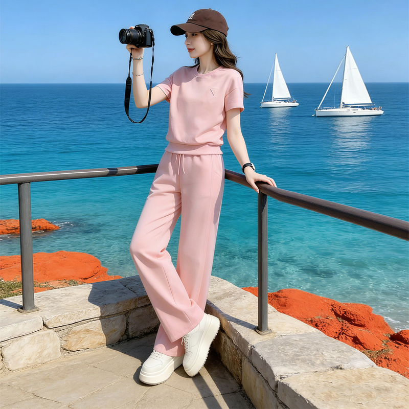Pink High-End Casual Sports Suit for Women, New Summer Style, Fashionable and Age-Reducing, Short-Sleeved Wide-Leg Pants Two-Piece Set