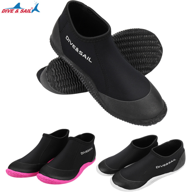 Diving boots 3MM men's and women's beach surfing non-slip upstream shoes anti-coral snorkeling flippers equipment thick bottom specials