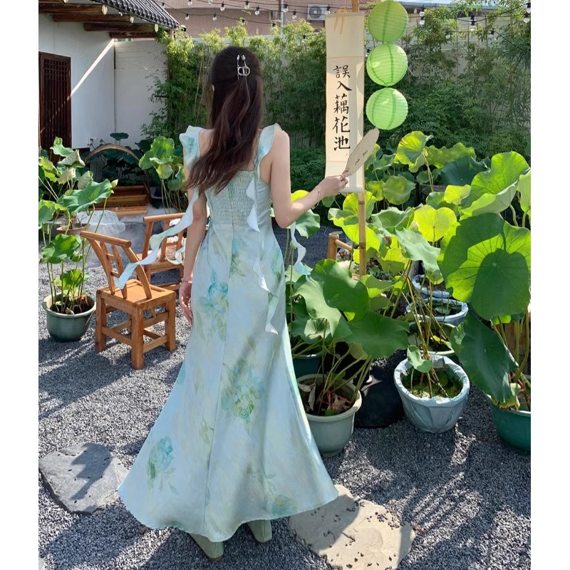 GROVE FOREVER Design summer advanced dress, long skirt, french style, high-end, bright catchy style, fitted GROVE FOREVER Design summer advanced dress, long skirt, french style, high-end, bright catchy style, fitted
