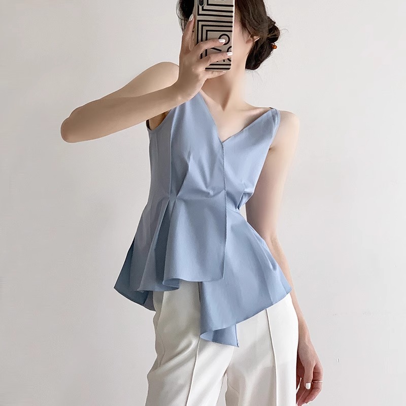 GROVE FOREVER Summer shirt, top with cups, jacket, V-neckline GROVE FOREVER Summer shirt, top with cups, jacket, V-neckline