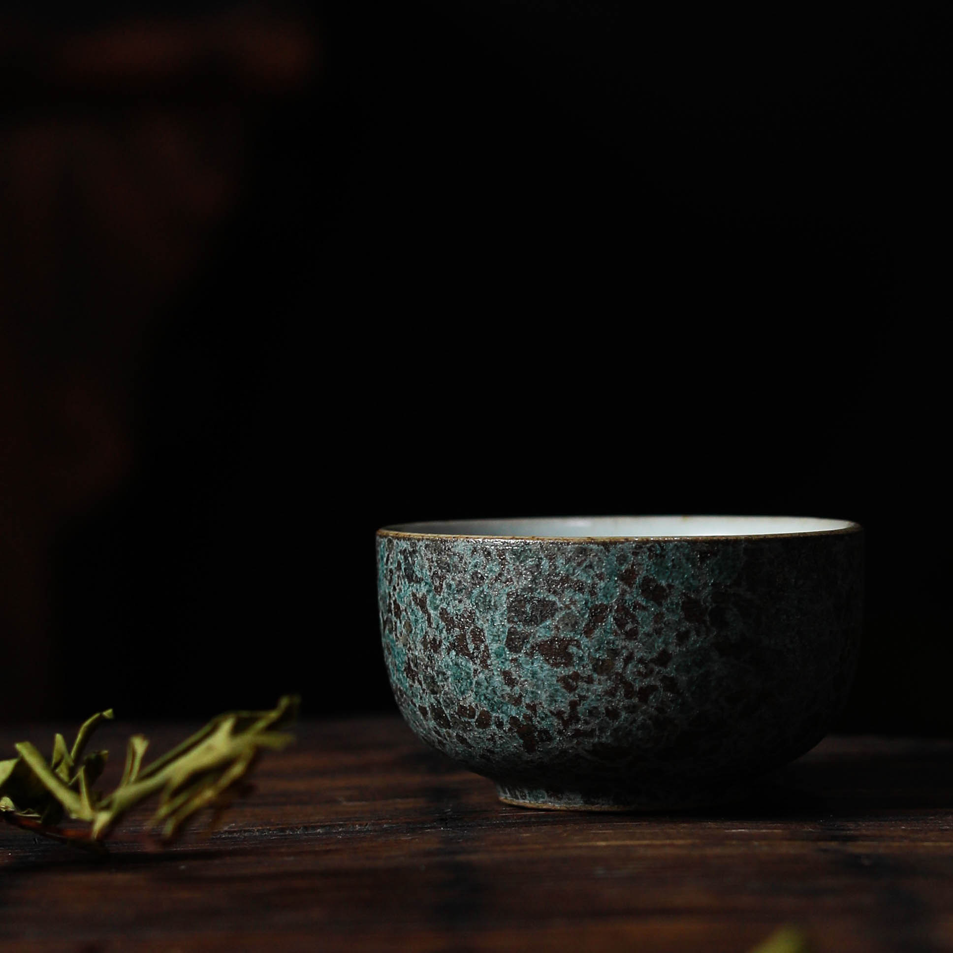 Duqing imitation bronze master cup ceramics single cup large tea cup tea cup pure handmade Jingdezhen