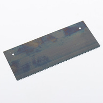 Wearing a chainsaw wearing a band saw grooving saw traditional hand saw old-fashioned hand saw woodworking saw hand plate saw fat Sub grocery store
