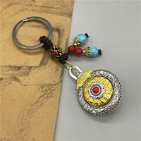 Ретро серебряный брелок