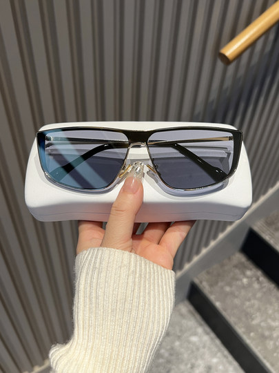 One-Piece Sunglasses for Women, Trendy, High-End, Fashionable, Photo-Taking Decoration, Black Sunglasses, Men's Stylish Driving Sunglasses, Uv Protection