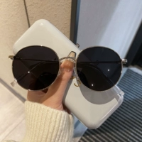 Серебряная рама черная